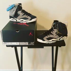 Jordan 6 Retro Tech Chrome (Women’s)